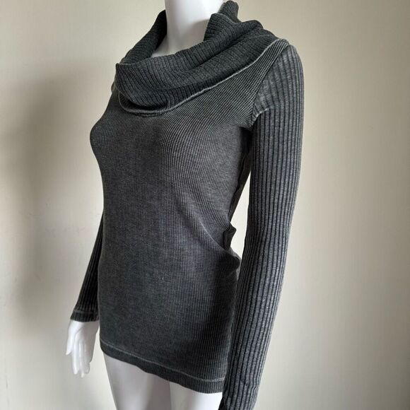 Splendid Thermal Ribbed Waffle Knit Cowl Neck Gray - Picture 3 of 6